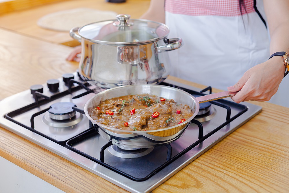 Zahran Stainless Steel Classic Stewpot Set With Glass Lid  - Size 24,26,30